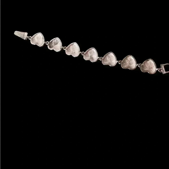 Silver Heart Sweetheart Accent Bracelet - Picture 4 of 7